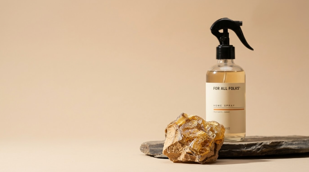 ¿Qué es el ámbar en perfumería y por qué es una nota tan cálida y envolvente?